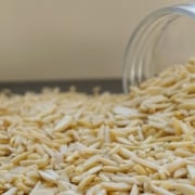 Amandel-stiften-dehorecabox-noten-pitten-zaden-gezond