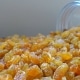 Gele-jumbo-rozijnen-dehorecabox-noten-pitten-zaden-gezond